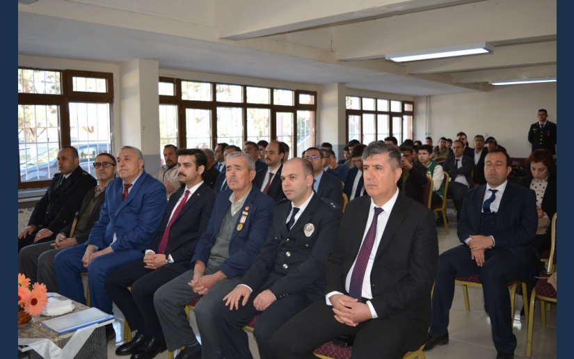 İLÇEMİZDE 18 MART ŞEHİTLER GÜNÜ ANMA PROGRAMI DÜZENLENDİ 