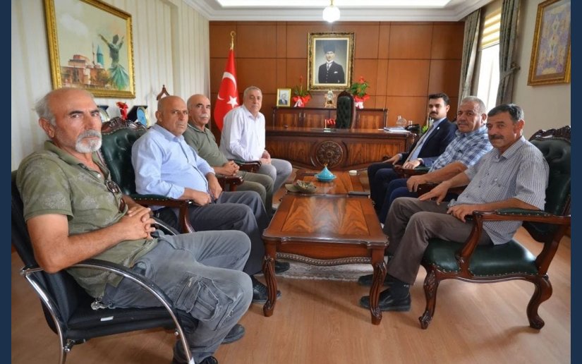 İLÇE KAYMAKAMINA HOŞ GELDİN ZİYARETİ.