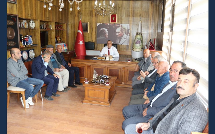BAŞKAN AKBUĞA VATANDAŞLAR İLE BAYRAMLAŞTI...