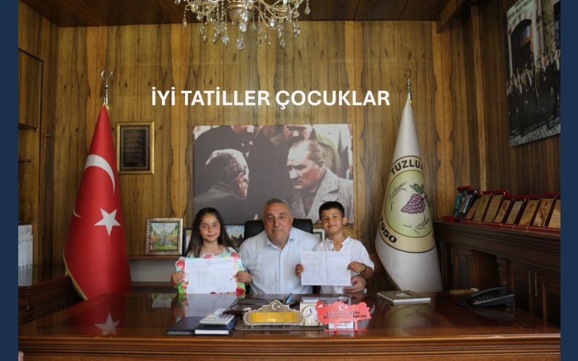 BAŞKAN AKBUĞA, KARNE ALAN ÖĞRENCİLERİ MAKAMINDA AĞIRLADI