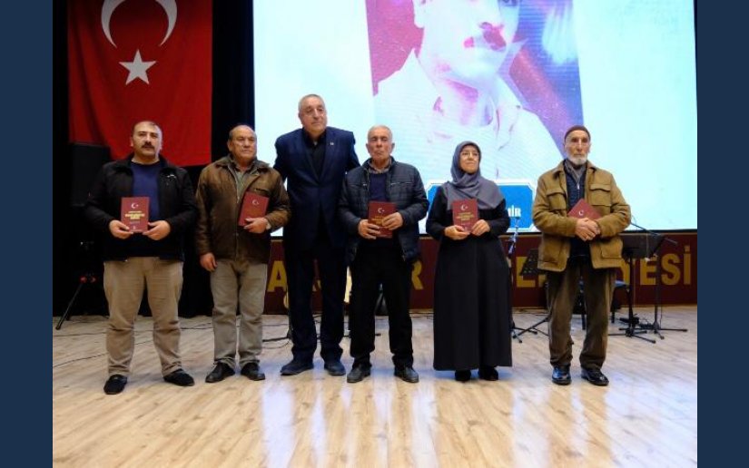 AKŞEHİR’DE VEFA GECESİ CUMHURİYET DÖNEMİ ŞEHİTLERİ ANILDI.