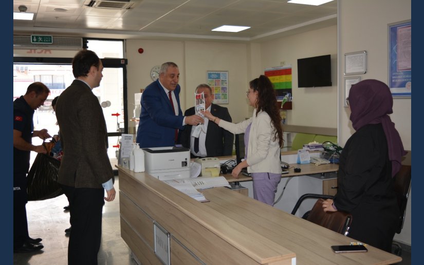 BAŞKAN AKBUĞA SAĞLIK ÇALIŞANLARININ TIP BAYRAMINI KUTLADI